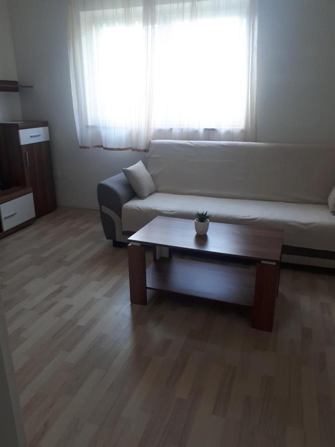 Apartman Filip Apartment Smoljanac Luaran gambar